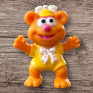 Vintage Muppet Babies Fozzie Bear Waka Waka Mini Figure 1986